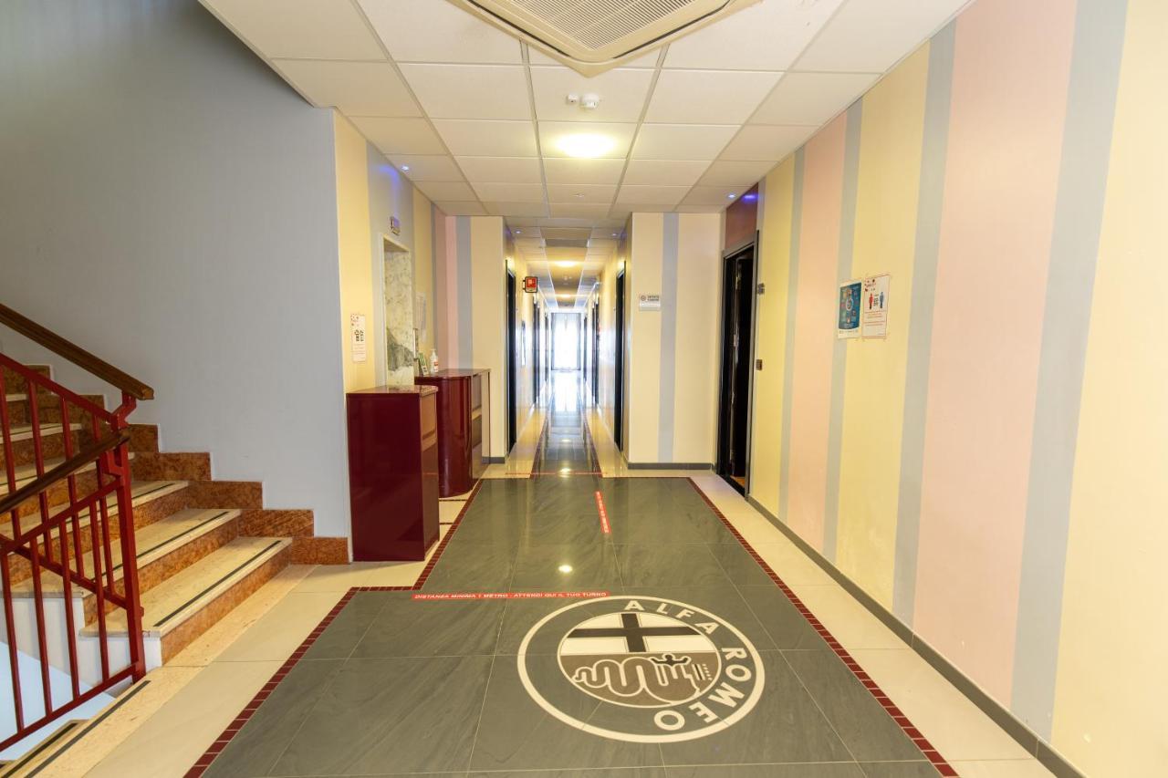 Hotel Xxv Aprile Casa Per Ferie Albenga Exteriér fotografie